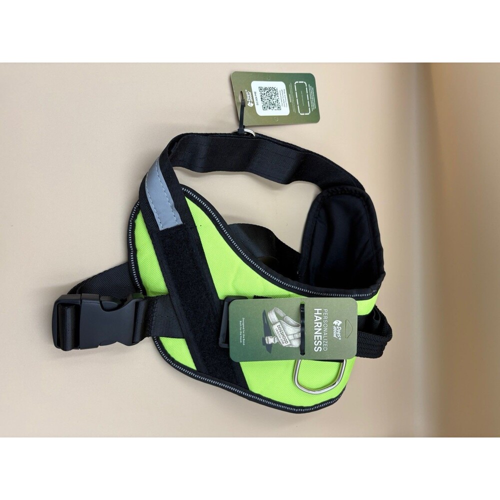 DogsHood Personalized Dog Harness, Medium – No-Pull, Reflective, Neon Green